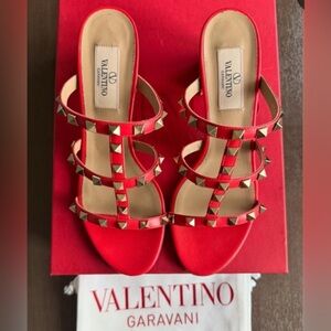 Authentic Valentino Red Leather Rockstud Ankle Strappy Sandals Size 38/7-7.5 US